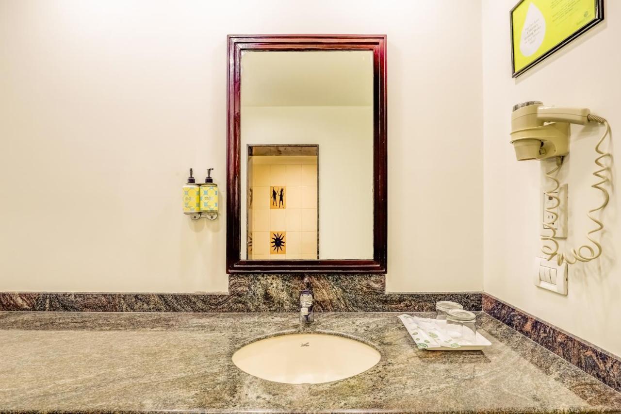 גאזיאבאד Lemon Tree Hotel, East Delhi Mall, Kaushambi מראה חיצוני תמונה
