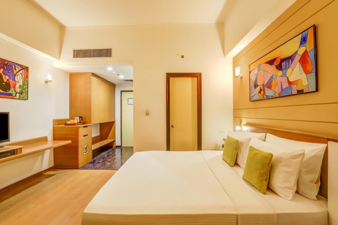 גאזיאבאד Lemon Tree Hotel, East Delhi Mall, Kaushambi מראה חיצוני תמונה