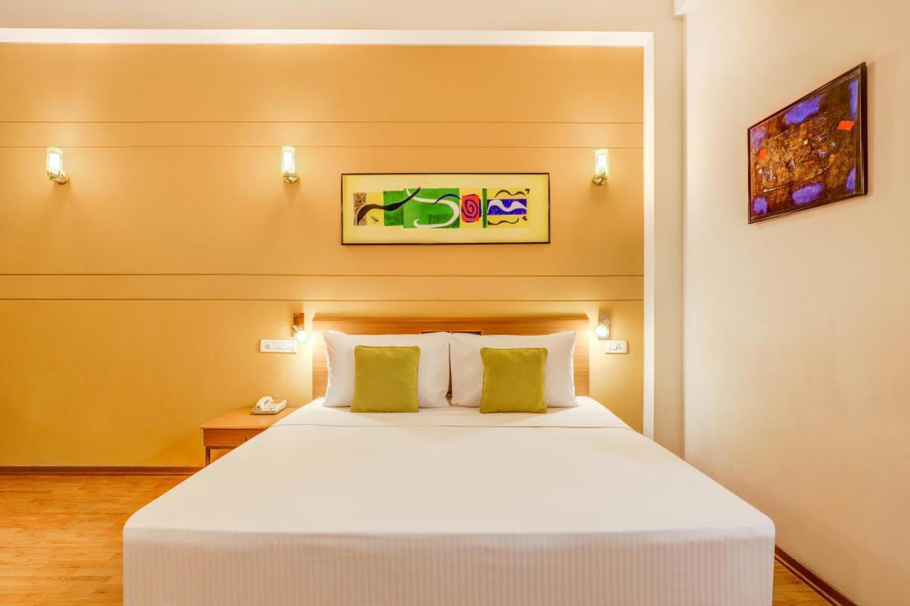גאזיאבאד Lemon Tree Hotel, East Delhi Mall, Kaushambi מראה חיצוני תמונה
